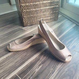 Berevere slingback peep-toe espadrille sandals